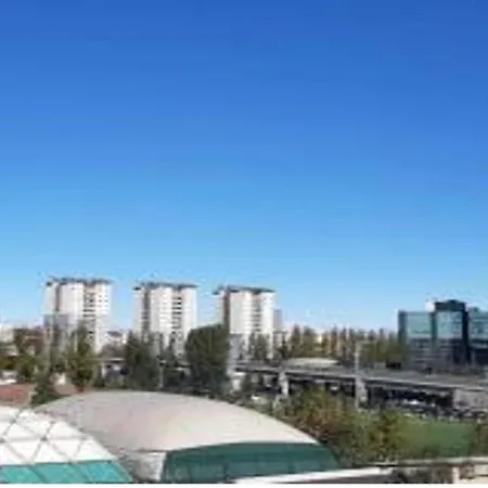 Apartament Bomboniera Sui Navigli Mediolan